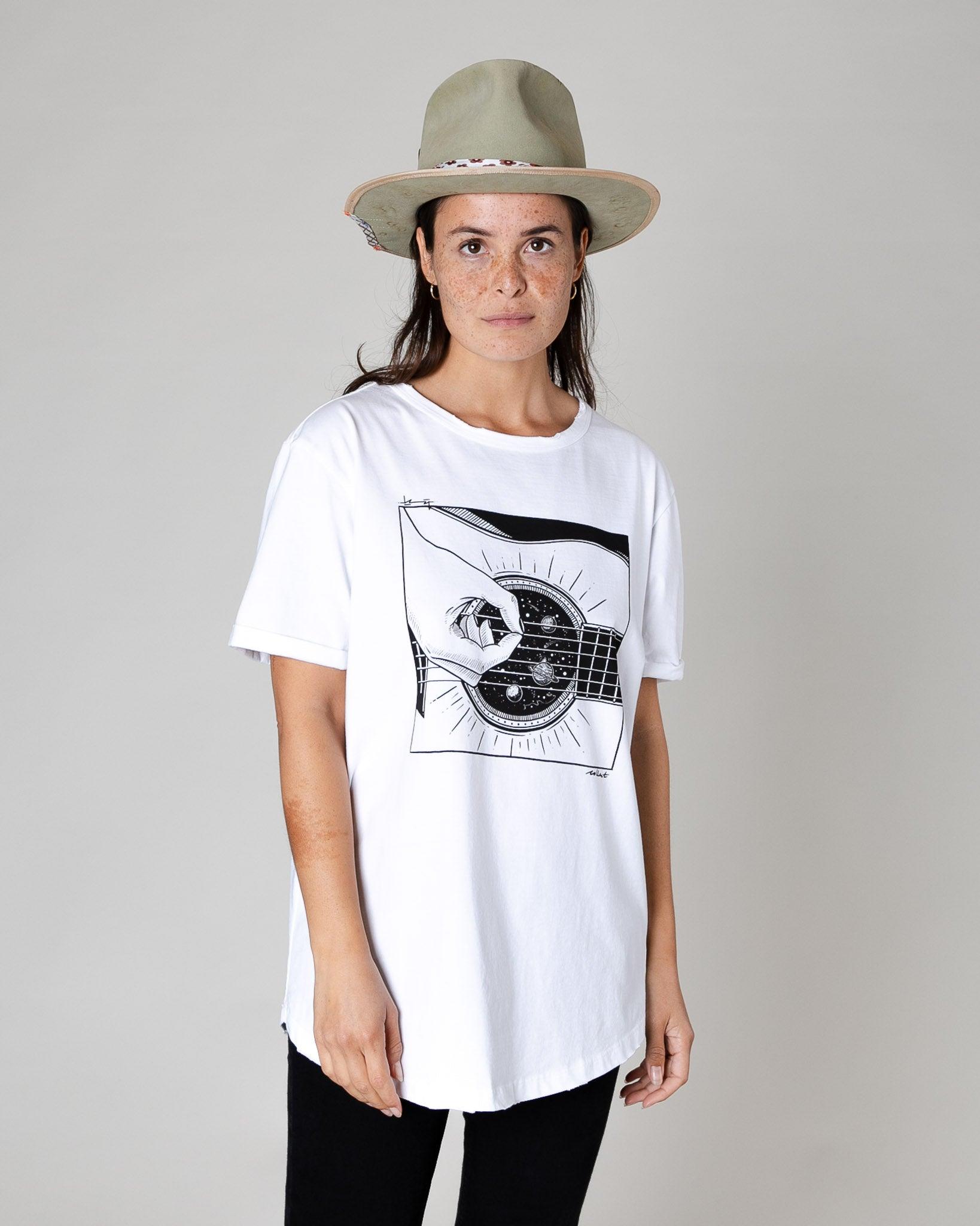 Sons du tee-shirt spatial